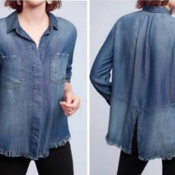 CLOTH & STONE Size M Blue Chambray Raw Hem Fringe Button Up Shirt - Picture 7 of 7
